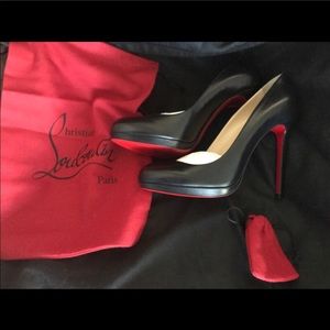 450 10/40 auth neofilo Christian Louboutin pumps